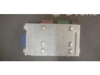 Блок предохранителей    Volvo V70    