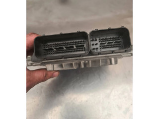 Блок управления двигателя 30729826A, 1039S10667   Volvo V70