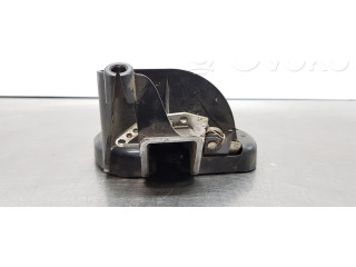 Zámek zadních dveří 2K0843604, 7H0843604 Volkswagen Caddy 2013