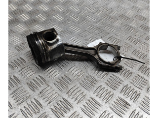  Поршень  31339777, 31401216  Volvo V60  