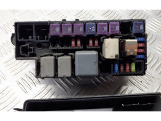 Блок предохранителей Daihatsu Sirion