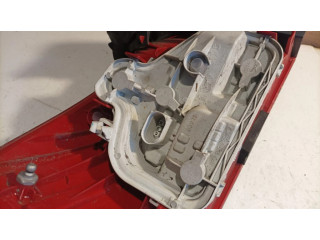 Задний фонарь правый 8P0945258A Audi A3 S3 8P 2003-2012 года