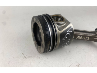 Поршень с шатуном 02604LA, 04LADE Audi A3 S3 8V