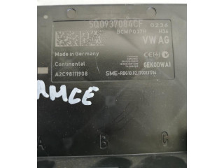 Блок управления 5Q0937084CD   Volkswagen Golf VII