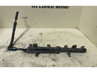 Топливная рампа    Honda Accord  