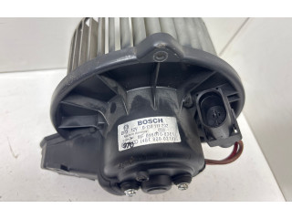 Вентилятор печки    4B1820021   Audi A6 S6 C4 4A