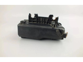 Блок предохранителей 8386P1 Toyota Corolla Verso AR10