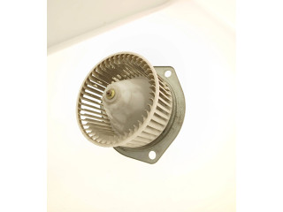 Вентилятор печки Mitsubishi Pajero