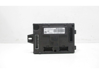 Блок комфорта 284B11867R Renault Clio III