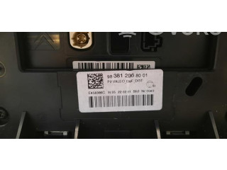 Дисплей    9838129680   Peugeot 2008 II