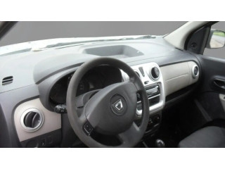 Моторчик дворников     Dacia Lodgy