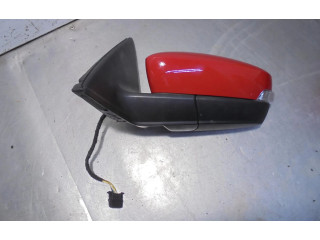 Зеркало электрическое Skoda Fabia Mk3 (NJ) 2015 - 2021 года