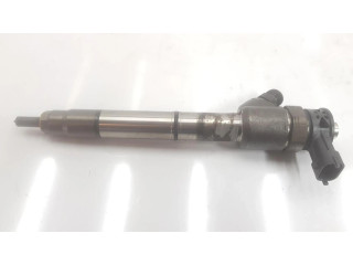 Vstřikovač 338002A900, 1151CB Hyundai i30 pro naftový motor 1.6