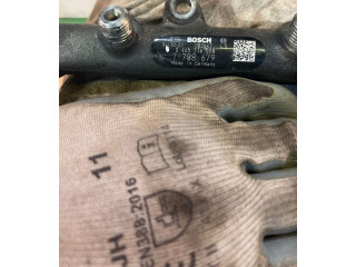 Топливная рампа 0281002481, 7788679 BMW 5 E60 E61