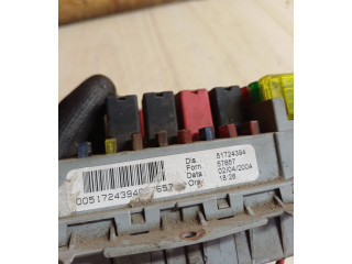   Pojistková skříňka 51724394, 57657   Fiat Stilo 2002