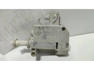 Электрический замок крышки