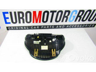 Přístrojová deska  BMW 7 F01 F02 F03 F04 2016 R01650, 9232950  