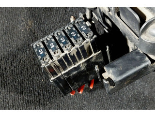 Блок предохранителей 4585840 Saab 9-5