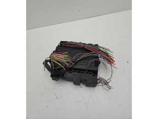 Блок предохранителей  9162316   Volvo XC90    