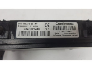   Pojistková skříňka 284B12059R, 284B14576R   Renault Scenic III -  Grand scenic III 2009