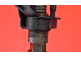 Vstřikovač 057130277AD, 057130277AD   Audi A8 S8 D3 4E     