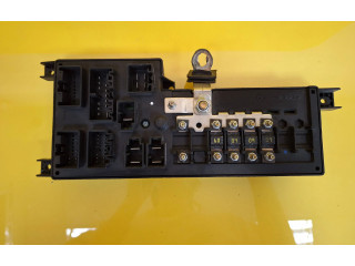 Блок предохранителей  518322326, 8637841   Volvo V70    