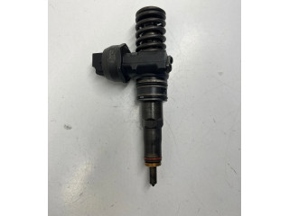 Форсунка 0414720215    Audi A3 S3 8P   