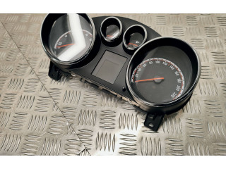 Панель приборов 13420513, 600775881   Opel Meriva B       