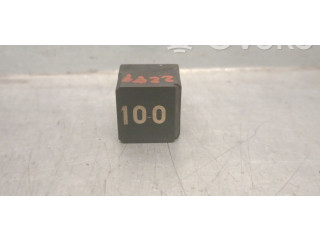 Pojistková skříňka 7M0951253A Volkswagen Caddy 2017