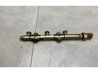 Топливная рампа 04C133320F Skoda Rapid (NH)