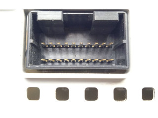 Панель приборов 2.CONECTORES   Hyundai Getz       