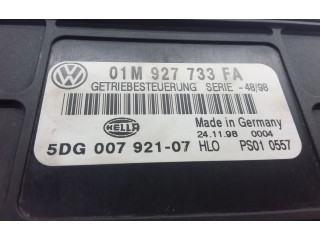 Блок управления коробкой передач 01M927733FA, 5DG00792107   Volkswagen Golf IV