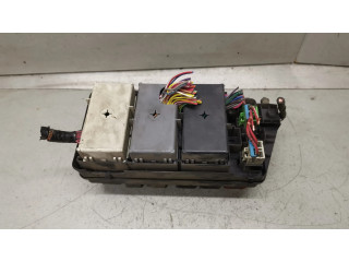 Pojistková skříňka 22704753 Chevrolet Equinox 2005