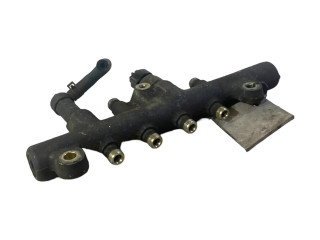 Vstřikovací lišta Mazda 6 pro naftový motor 2.0 RF5c