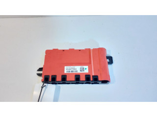 Узел подключения плюсовых проводов