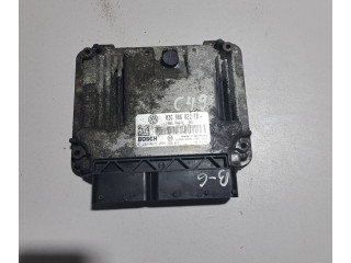 Блок управления двигателя 03G906021FB, 0281013086   Skoda Octavia Mk2 (1Z)