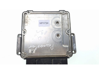 Блок управления двигателя 0281016807, 237100718R Renault Trafic II (X83)