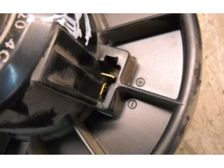 Вентилятор печки Suzuki Ignis