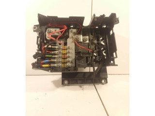 Pojistková skříňka 7L0937548C Audi Q7 4L 2008