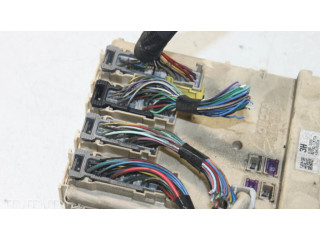 Блок предохранителей  8922102331   Toyota Auris E180    