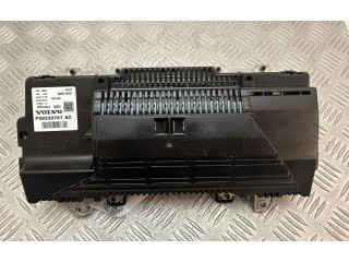 Панель приборов 32233787   Volvo XC90       