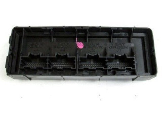 Блок управления 13505747   Chevrolet Cruze