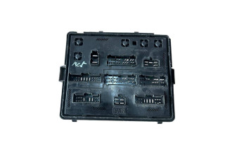 Блок предохранителей Y250P03, 07D02D SsangYong Rexton