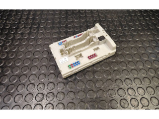 Pojistková skříňka 284B71BY0A Nissan Murano Z51 2011