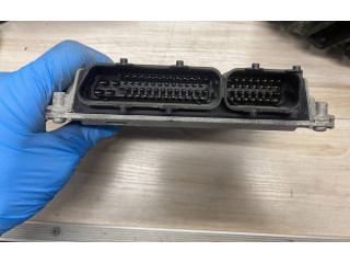 Блок управления двигателя 03E906023Q, 03E906023 Skoda Fabia Mk2 (5J)