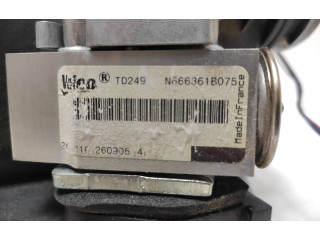 Вентилятор печки    30676307   Volvo XC90