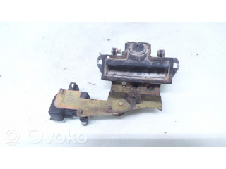 Ручка задней крышки