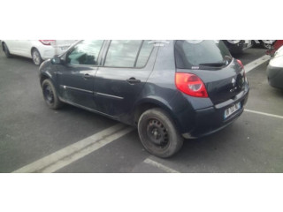 Ручка стеклоочистителей 8201590631   Renault Clio III