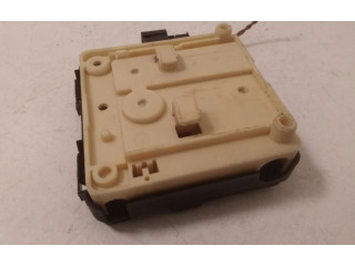 Блок предохранителей 8387547   BMW Z4 E85 E86    