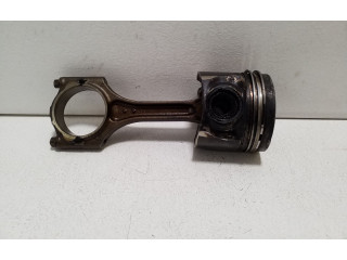  Поршень с шатуном  82L175  Volvo XC60  